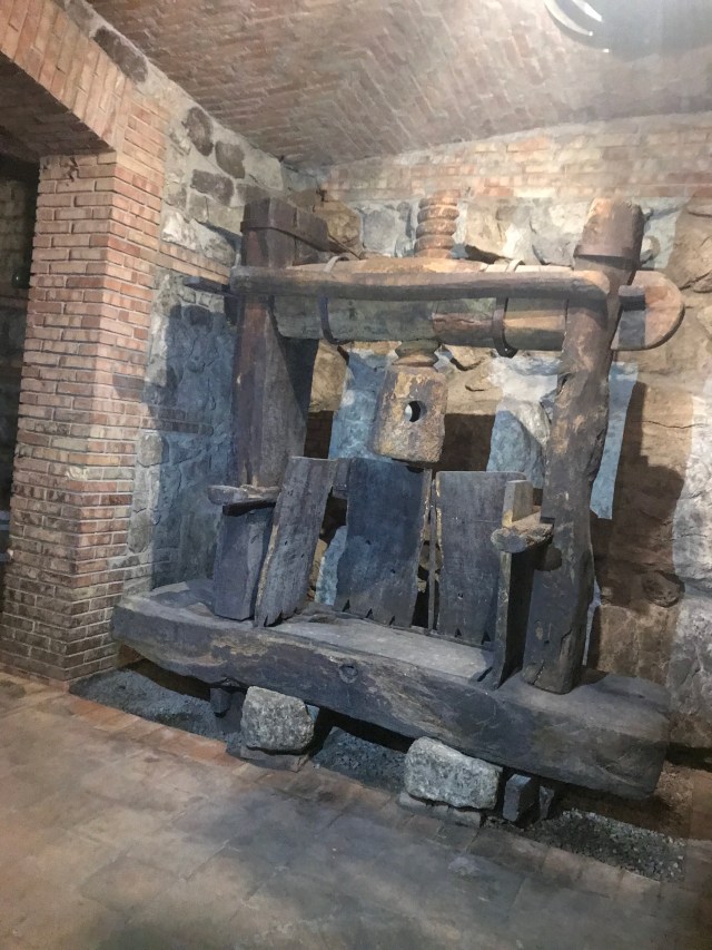 A6177ED6-3792-4AFD-B66F-C3630EFC3771