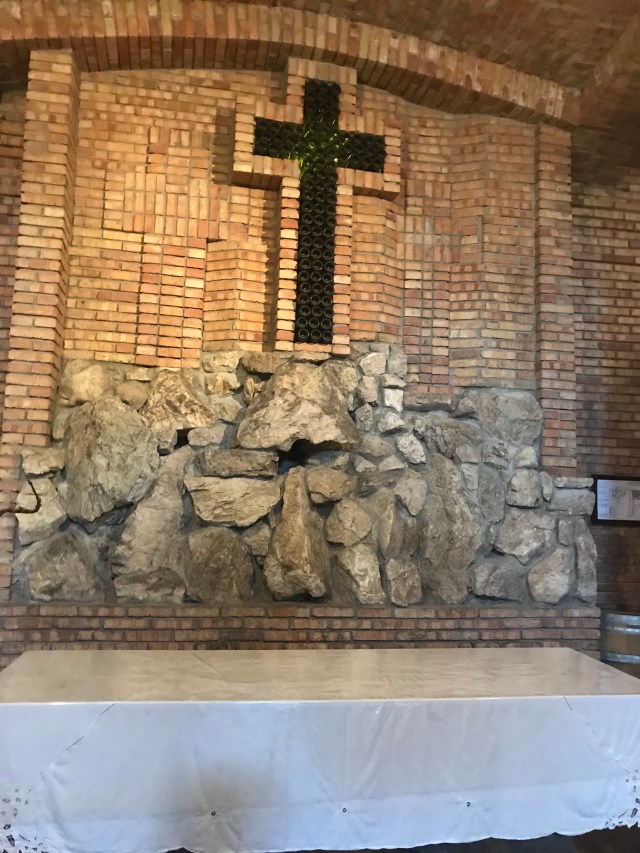 E2969FE6-13BD-45C4-8E63-F263FF8CD439